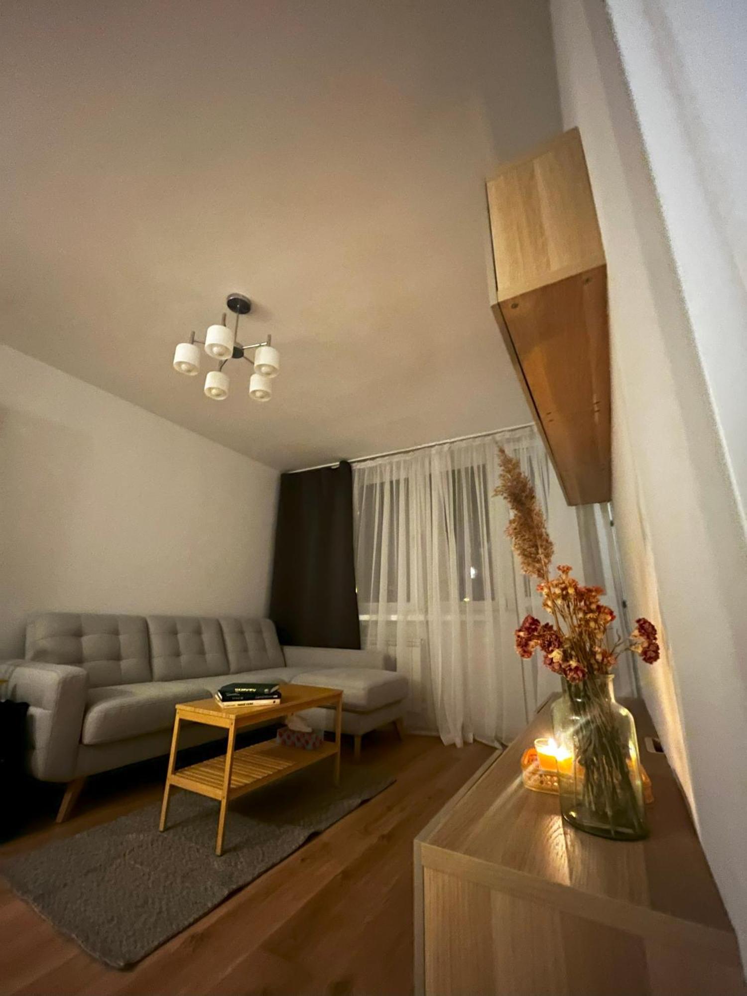 Ferienwohnung Apartament Mila - Muzeum Polin Warschau Exterior foto